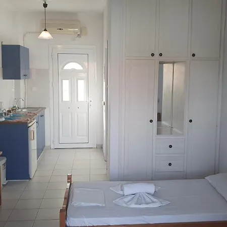 Nikos Apart-hotel Laganas