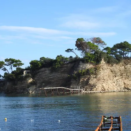 Nikos Apart-hotel Laganas