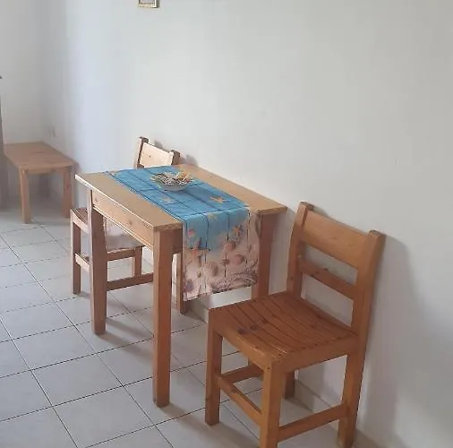 Nikos 公寓式酒店