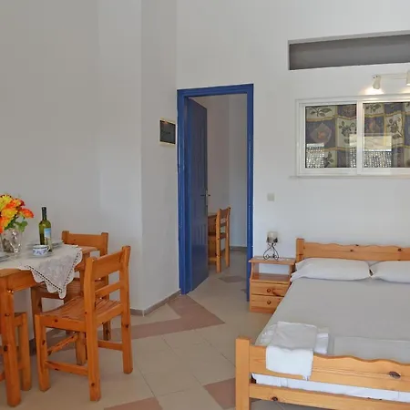 Hotel apartamentowy Nikos Laganas