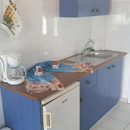 Hotel apartamentowy Nikos 4*